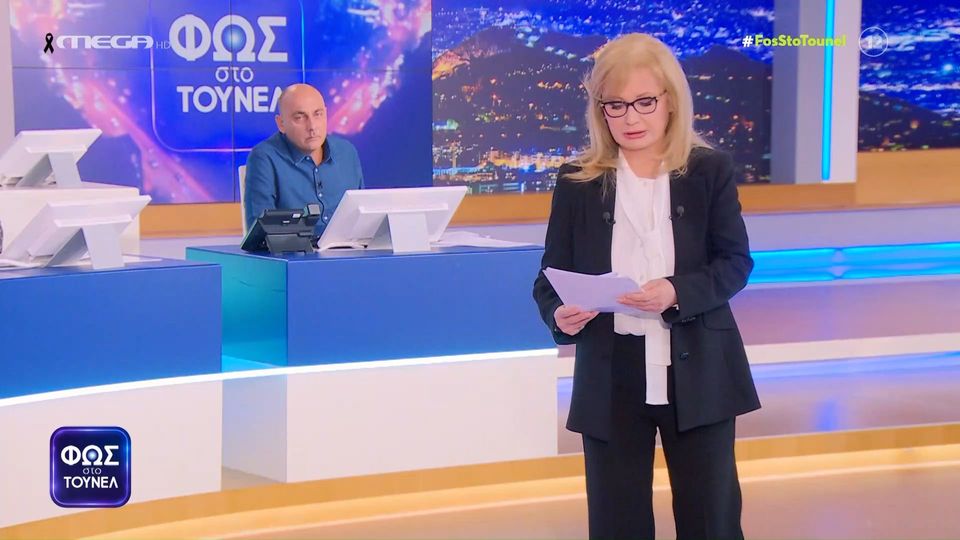 Λύγισε  η Νικολούλη  στον αέρα της εκπομπής της, διαβάζοντας μήνυμα μητέρας στα social