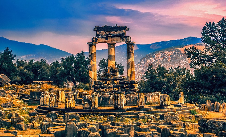 Ανεξήγητα φαινόμενα στην Αρχαία Ελλάδα-Η αναζήτηση της αλήθειας βασισμένη στις πρωτότυπες πηγές