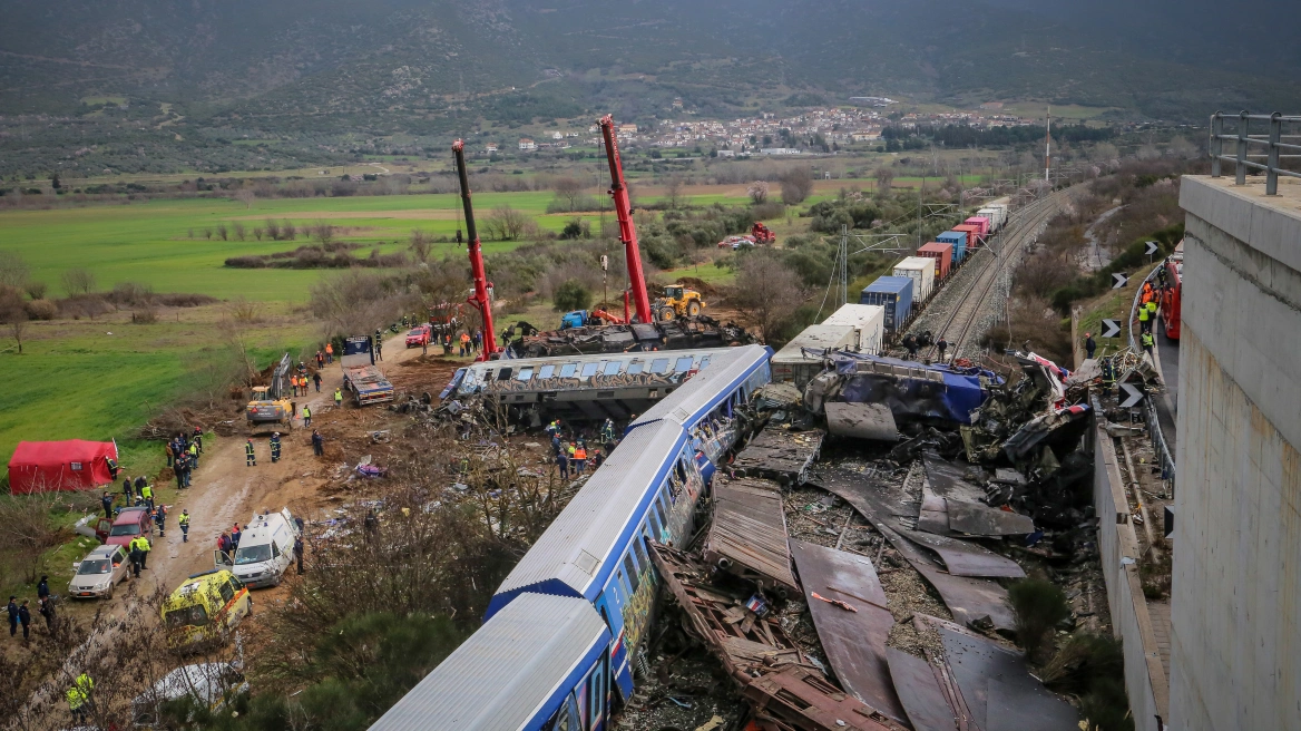 Τιμούμε τη Μνήμη των 57 θυμάτων του δυστυχήματος των Τεμπών