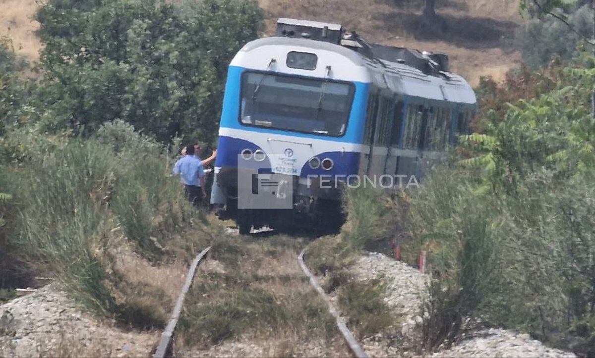 Βόλος: Σύγκρουση μοτοσυκλέτας με τρένο – Διαμελίστηκε ο μοτοσυκλετιστής