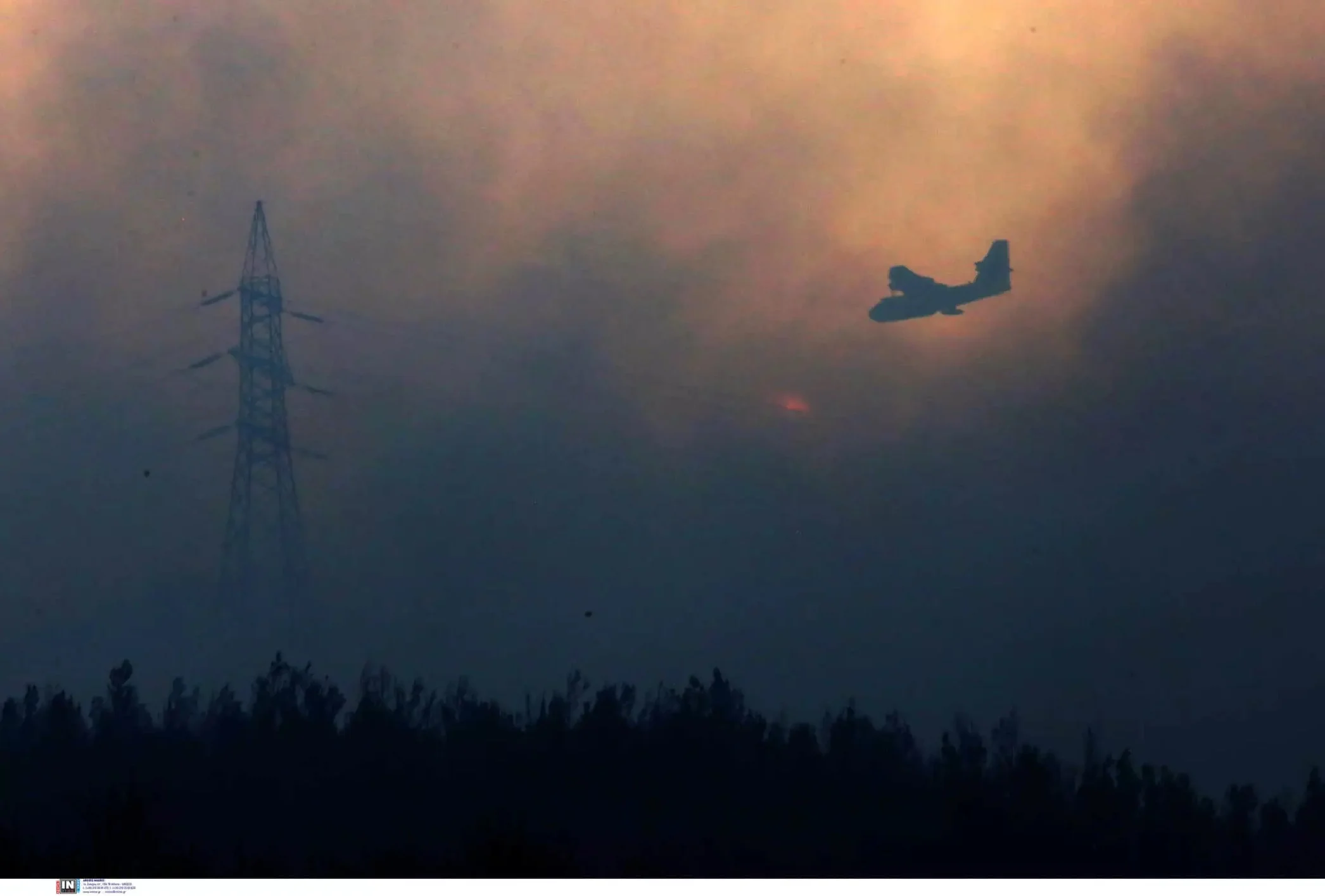 Έκτακτη σύσκεψη στην Πολιτική Προστασία – Έρχονται ενισχύσεις από Ρουμανία και Κύπρο για τις φωτιές