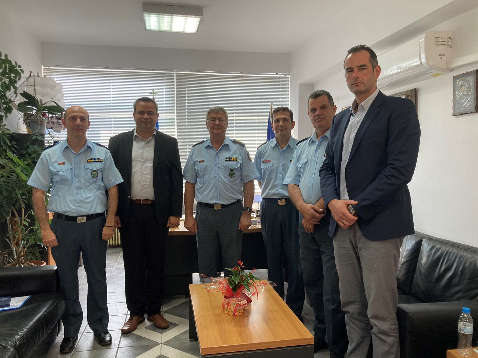 Καβάλα: Συνάντηση Ένωσης Αξιωματικών Ελληνικής Αστυνομίας ΑΜΘ με διευθυντή και προσωπικό Δ.Α. (φωτος)