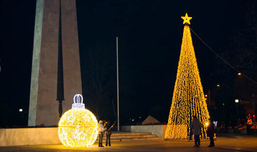 Χριστούγεννα στην πόλη της Κομοτηνής: Ο λόγος που αξίζει να την επισκεφτείτε!