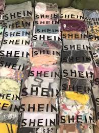 Shein: Υπέρογκα κέρδη και μυστήριο γύρω από τον  “σκιώδη” ηλεκτρονικό κολοσσό