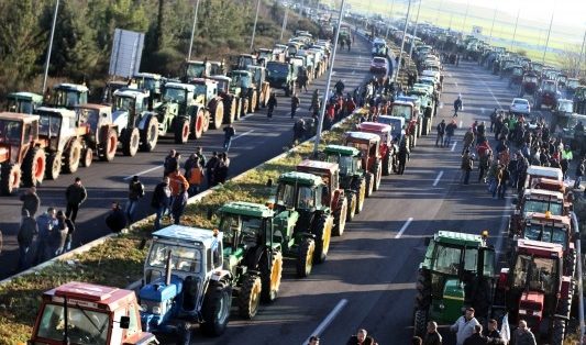 Την Τρίτη (13/2) τελικά η συνάντηση Μητσοτάκη με Αγρότες