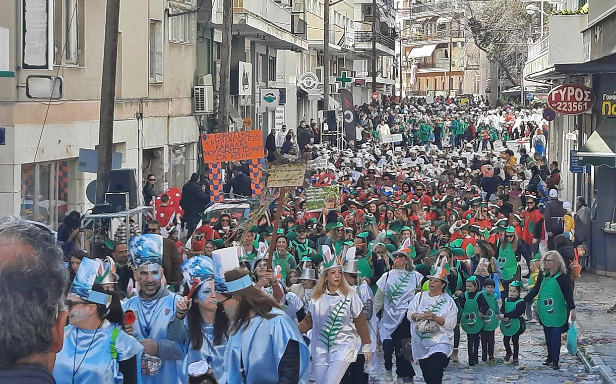 Καβάλα: Με μεγάλη επιτυχία πραγματοποιήθηκε  η “19η Αλφαβητοπαρέλαση” από τα σχολεία της πόλης (φωτος)