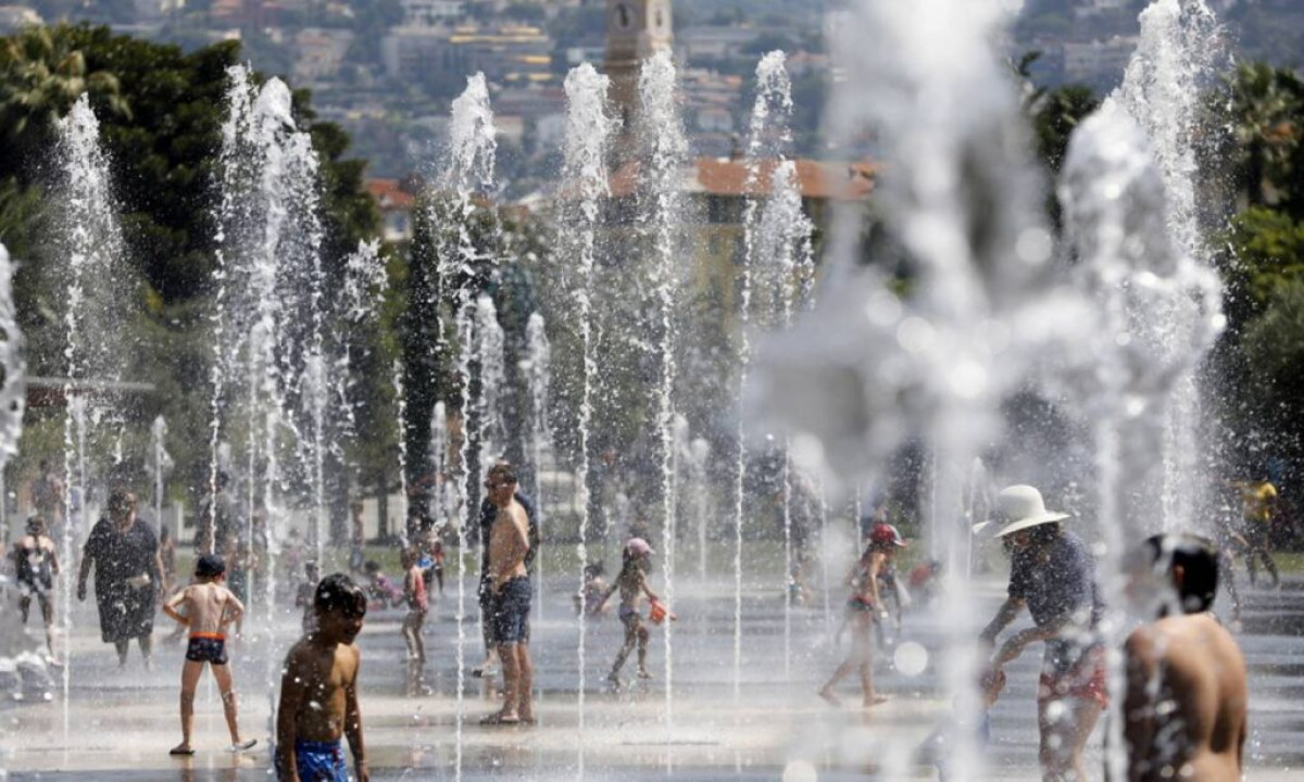 Έρχεται δεκαήμερο με καύσωνα- Ποιες είναι οι 5 περιοχές που θα “πιάσουν” 40άρια!