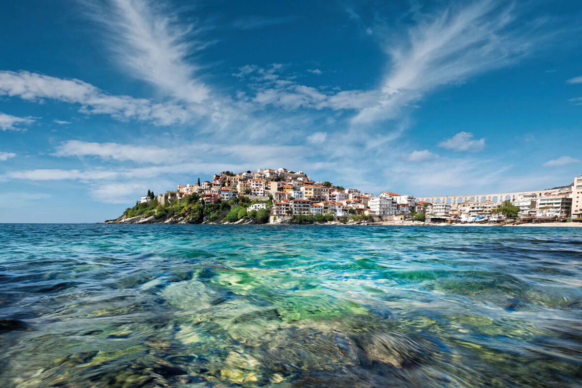 Στην κορυφή των προτιμήσεων Καβάλα και Θάσος, από Βούλγαρους, Τούρκους και Ρουμάνους οδικούς τουρίστες