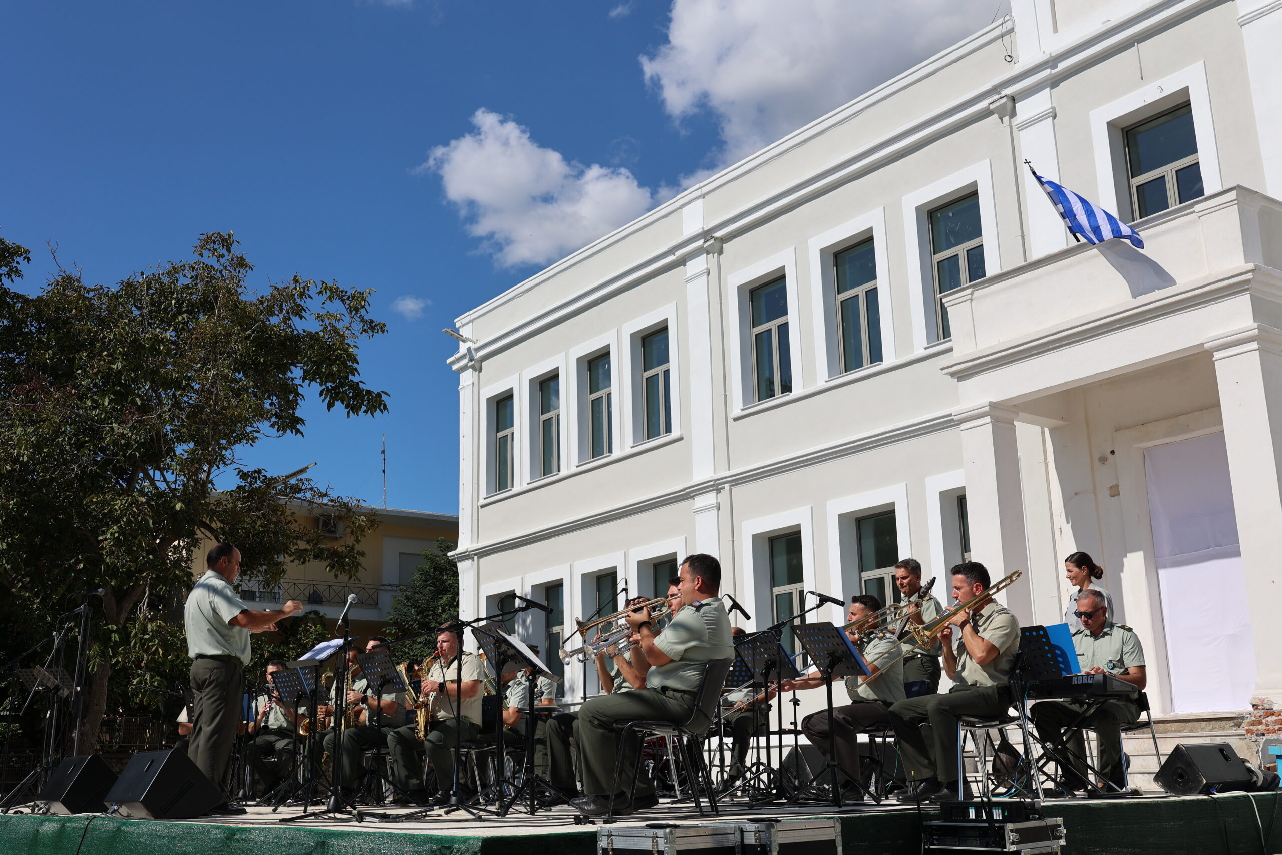 Από Τζέιμς Μποντ μέχρι Πόλεμο των Άστρων ερμήνευσε η Μικτή Μπάντα του Δ΄ Σώματος Στρατού «Θράκη»