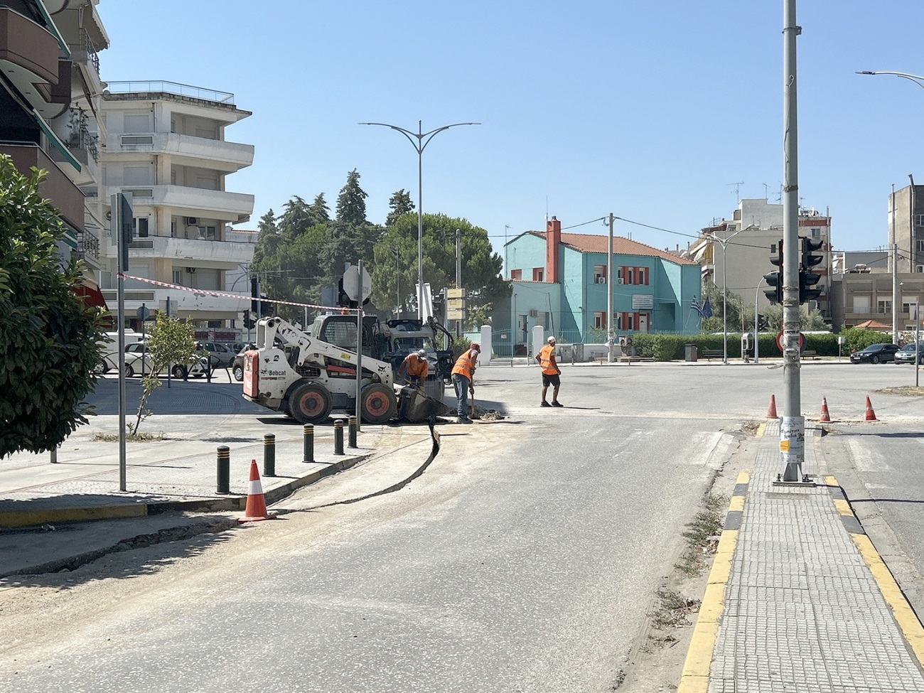 Μια φτυαριά και να περάσει ο επόμενος