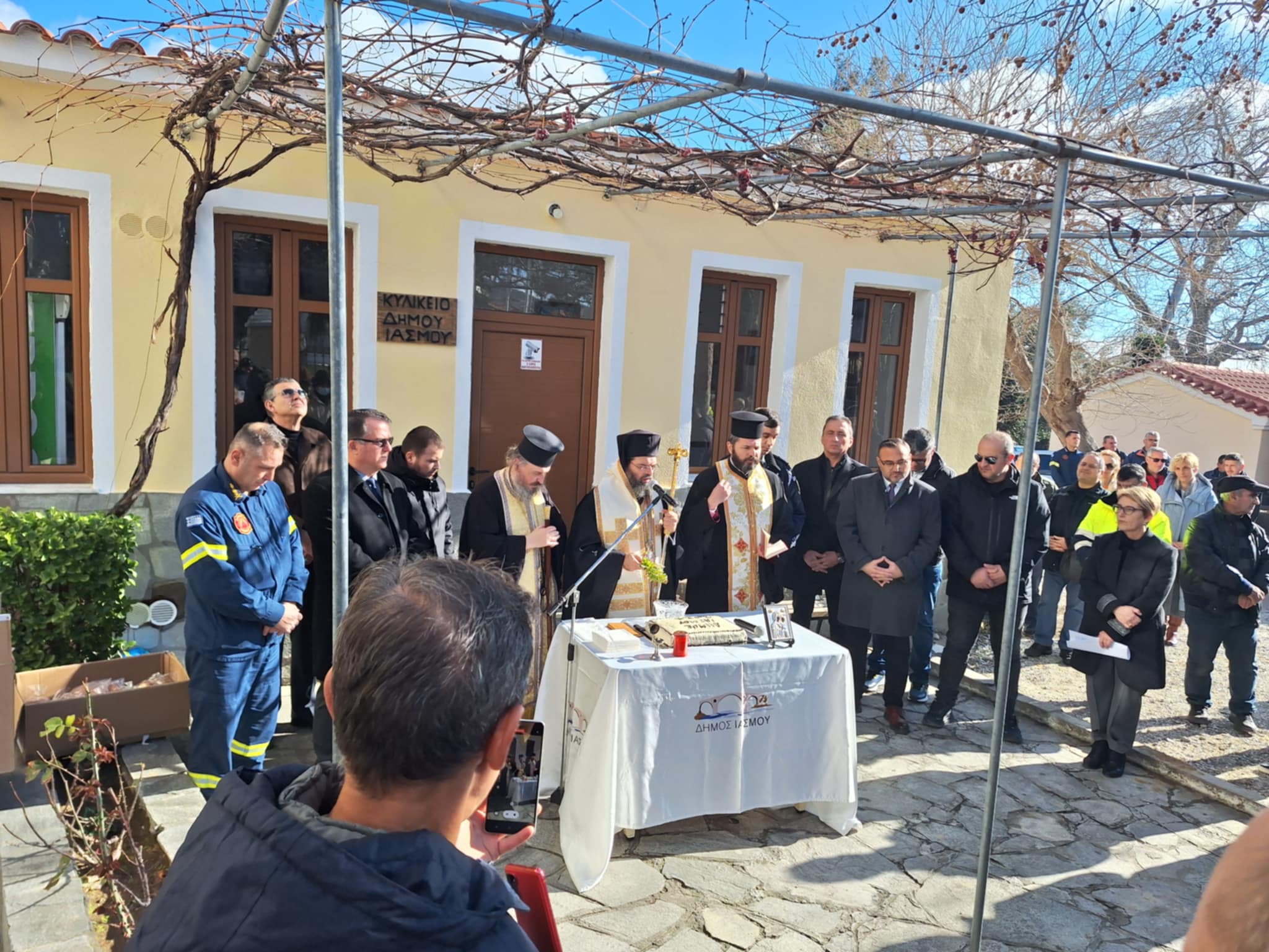 Κοπή βασιλόπιτας στο Δήμο Ιάσμου- “Ο Δήμος μας μείωσε τα χρέη του. Το 2025 θα γίνουμε πιο αποτελεσματικοί” δήλωσε ο Δήμαρχος Ιμάμ Τζανέρ (video+φωτος)