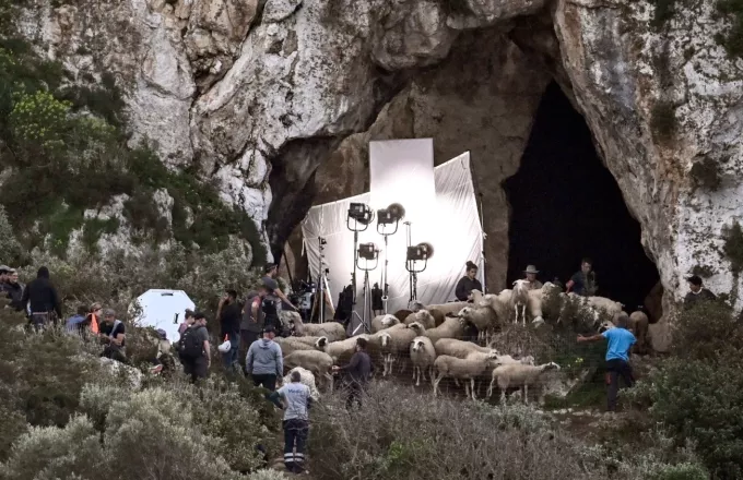 Εντυπωσιακές εικόνες από τα γυρίσματα της “Οδύσσειας” του Κρίστοφερ Νόλαν στη Μεσσηνία! (φωτος)